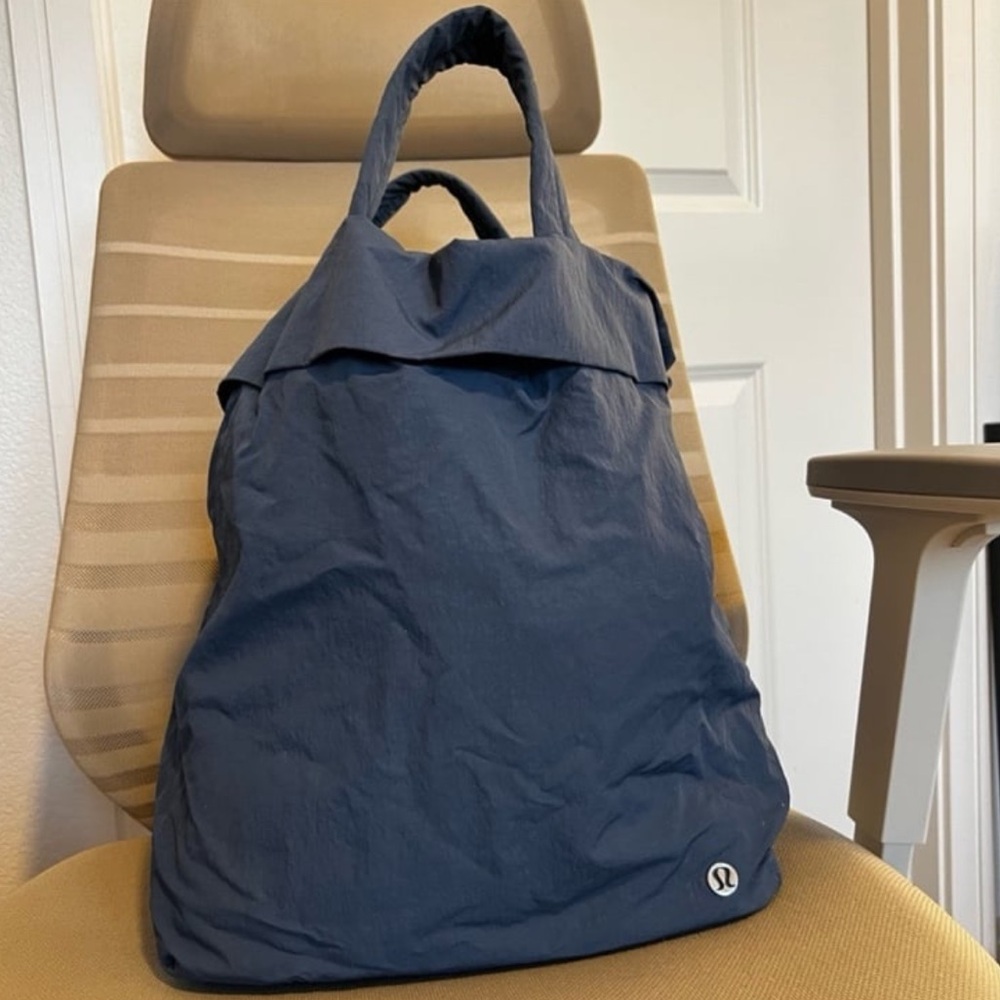 Lululemon “On My Level” Tote Bag, Navy Blue
